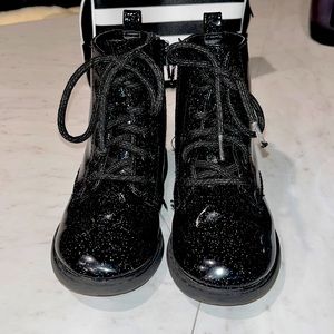 Wonder Nation Toddlers SZ 6 Boots